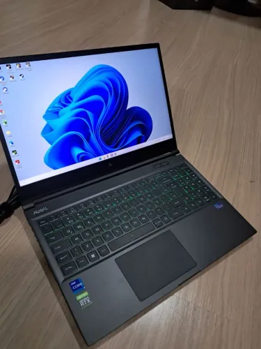 Note Notebook Avell A70 MOB - Alta Performance - Impecável