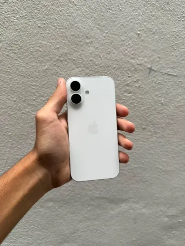 iPhone 16 - Aceito Trocas