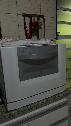 Lava louças Electrolux 6 serviços Branca