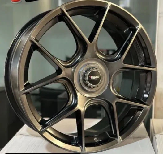 Rodas M34 aro 20 5x100 + 225/30R20 Aptany - R$ 6.890,00