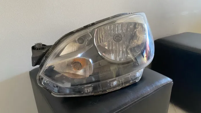 Farol Esquerdo VW UP! (2015 a 2017)