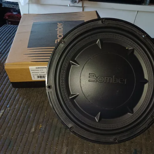 Subwoofer BOMBER Slim 10" 200W RMS
