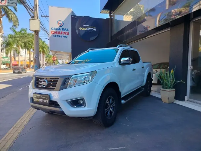 Nissan Frontier LE CD 4X4 2.3 Bi-TB Diesel Aut. 2019