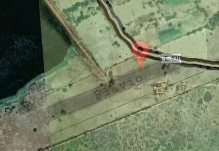 Propriedade com 13 hectares às margens da PE-430