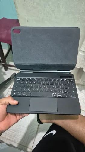 Capa teclado para iPad 10ª e 11ª (A16)