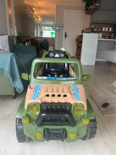 Carro de Passeio Calesita Diipi Savannah Marrom-Claro 2 em 1 para Bebê com Pedal e Empurra