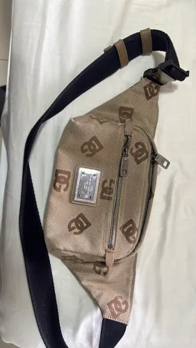 Pochete Dolce e gabanna novo!
