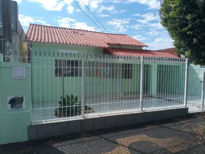 Casa à venda em Sumaré, Centro, com 3 quartos