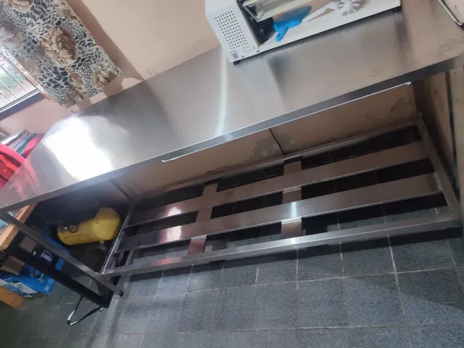 Mesa de INOX
