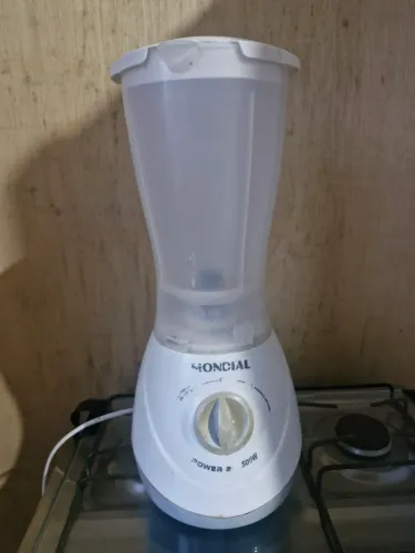 Liquidificador Mondial usado