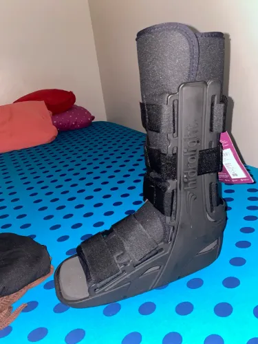 Bota Robofoot cano Curto tamanho M 37/42