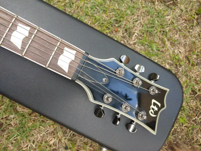 Guitarra esp ltd ec330
