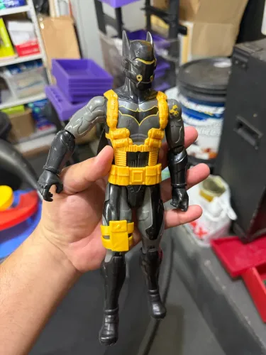 Boneco Batman 30cm mattel 
