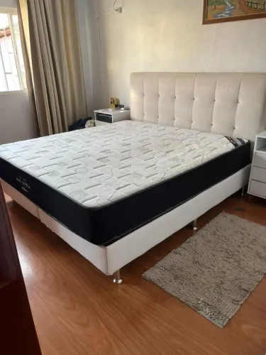 Cama king