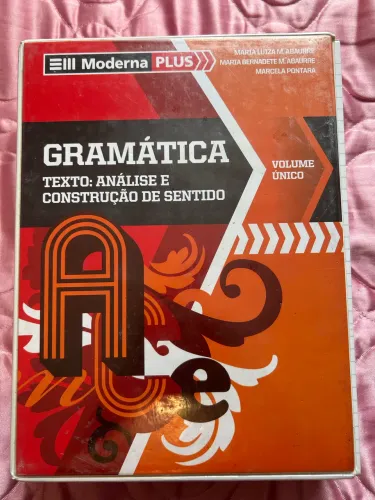Livros de gramática- Moderna plus 