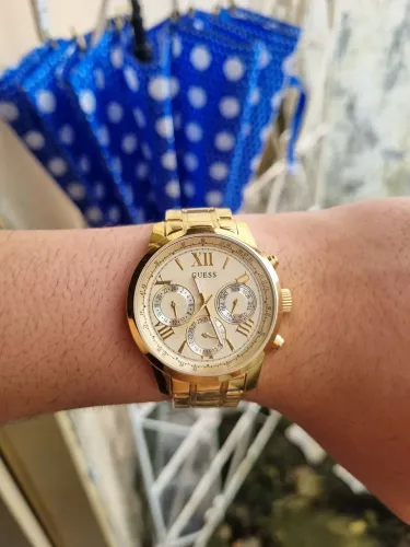 Relógio Original Guess Sunrise Dourado (W0330L1) - Perfeito Estado