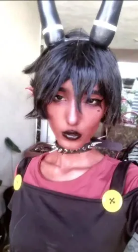 COSPLAY MILLIE HELLUVA BOSS COMPLETO