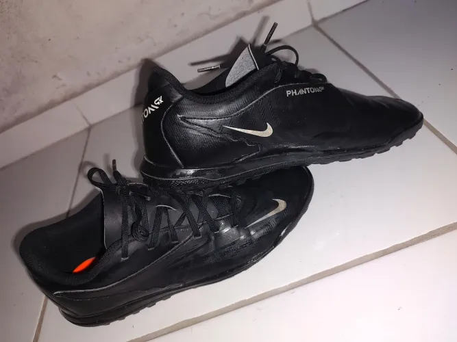 Chuteira society Nike N° 38
