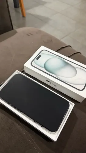 iPhone 15