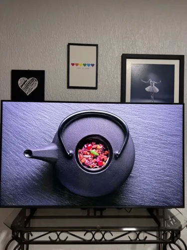 Smart tv Samsung 4k 50 polegadas imagem de cinema e X box integrado.
