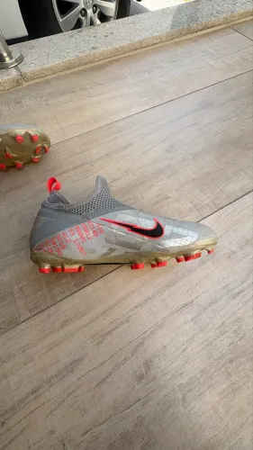 Chuteira infantil Nike original