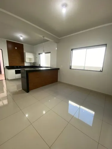 Casa residencial à venda no Bairro Santa Marta, Divinópolis/MG