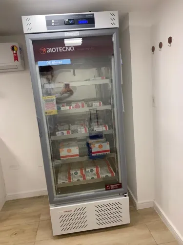 Camara Biotecno Bt 1100 Para Vacinas, sangue e Medicamentos