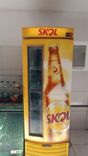 Cervejeiro Skol - Metalfrio 