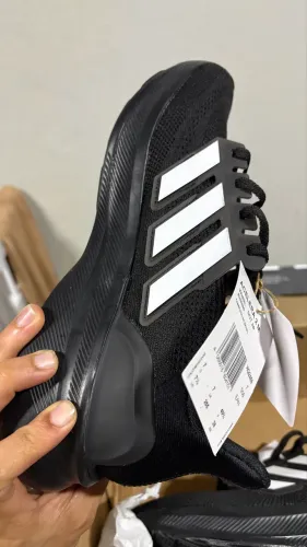 Tenis adidas acelera 2