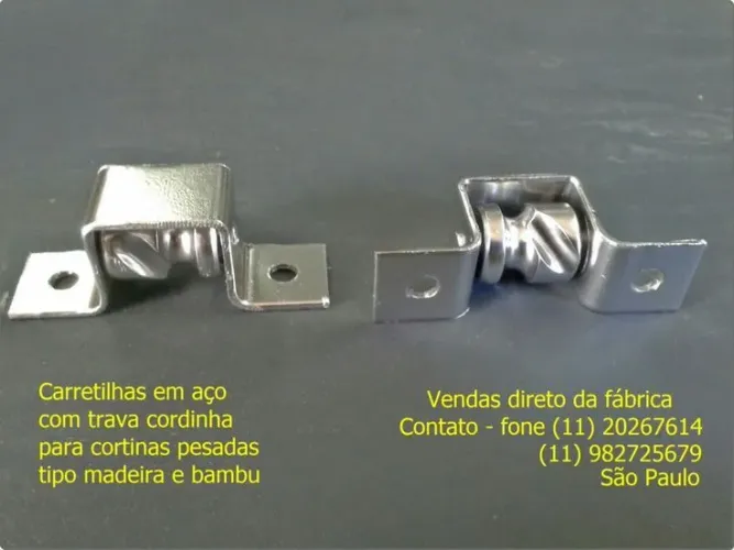 Carretilhas para cortinas, em aço, com travamento automático, ideal para cortinas pesadas.