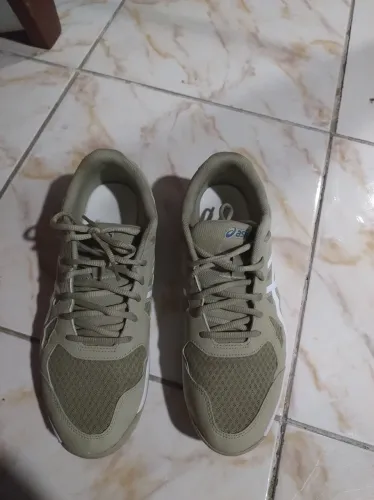 Tênis Asics upcourt 6 