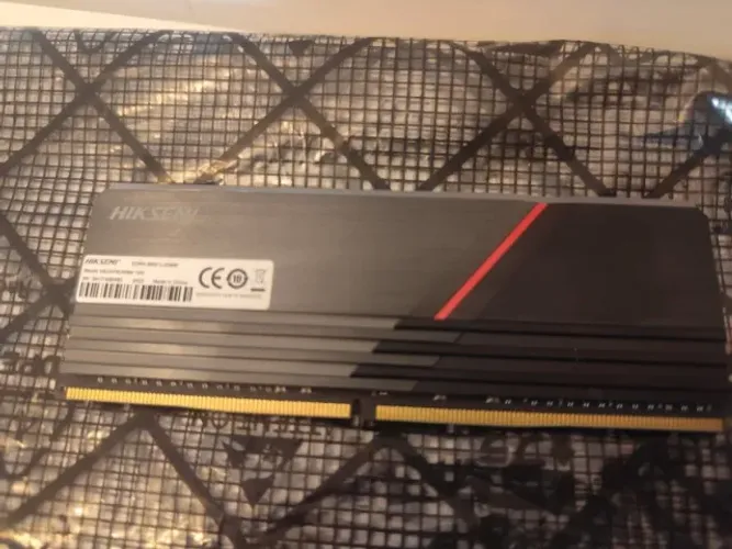 Memória RAM Hiksemi 16GB DDR4 3600MHz UDIMM