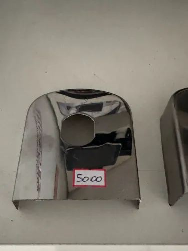 Capa metálica ou plástica para engate a unidade só 50,00