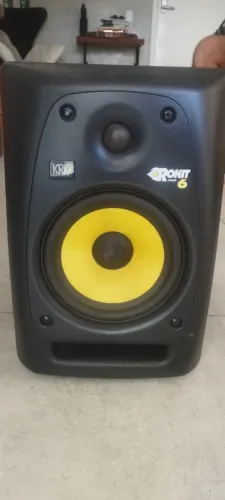 Caixa de Som KRK