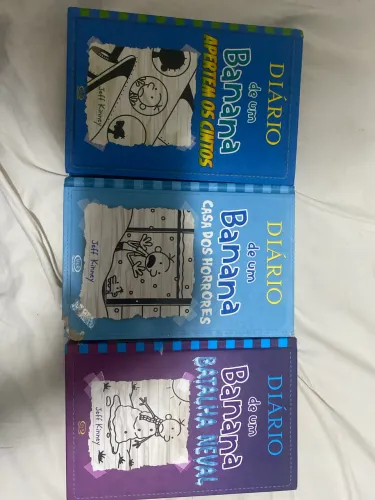 3 livros de um diario de um banana