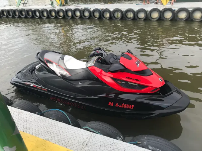 Vende-se JET SKI
