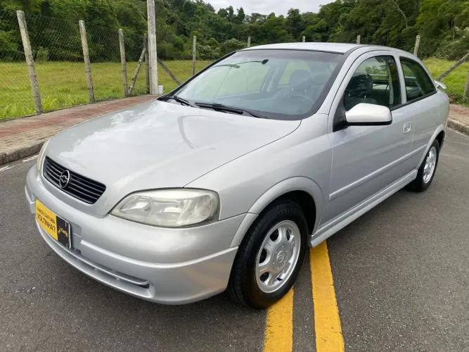Chevrolet Astra GL 1.8 MPFI 3P 1999