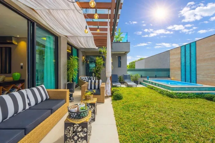 Campo Comprido, Cond. Ville Annecy, 832m² de área privativa, 4 suítes, piso aquecido, 6 va