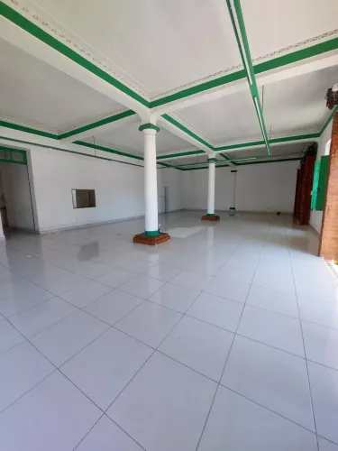 ALugo Loja Grande com 120m2 no Centro de Macaé