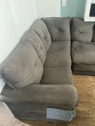 Sofa cinza em L