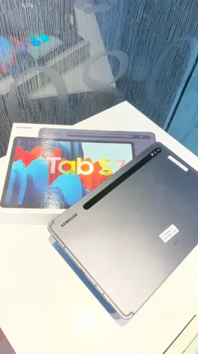 Tablet Samsung Tab s7 256gb muito novo 