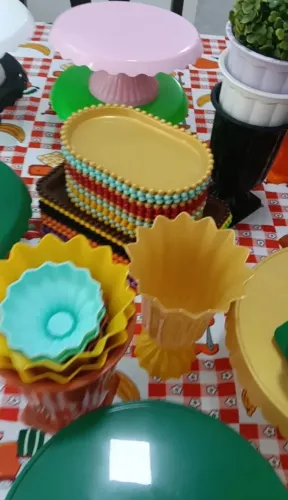 Artigos para decoração de festa na mesa