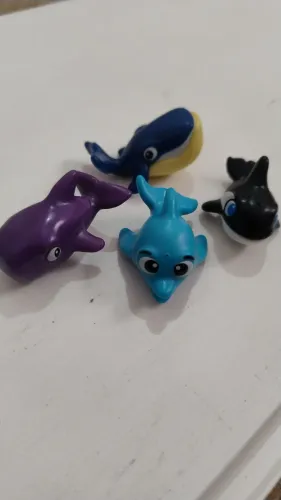 Miniaturas Kinder ovo.
