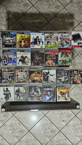 Jogos PlayStation 3 - Maiores Sucessos - Com manuais e encartes - Em Estado de Novo.