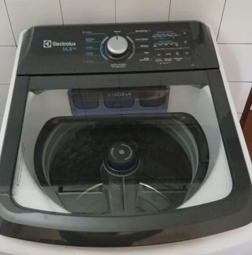 MAQUINA DE LAVAR SEMI NOVA 14,5 KG , COM A NOTA FISCAL 