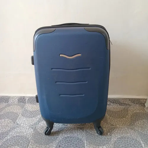 Mala de bordo ABS! No meu perfil tem outras opções. 