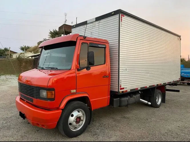 Mb 710 2000