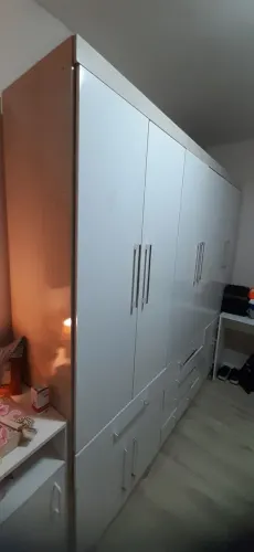 Doação de Roupeiro 