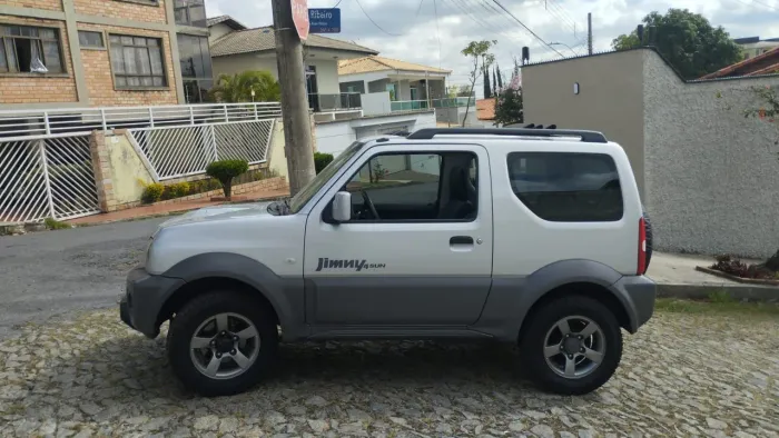 Suzuki Jimny 4sun 1.3 16V 2014
