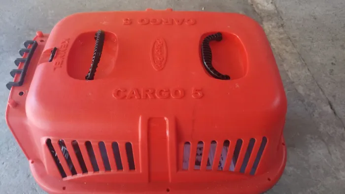 Caixa de transporte de cachorro